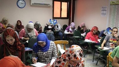 السجن 15 عاماً وغرامة 100 ألف جنية للمتورط فى إعطاء دروس خصوصية