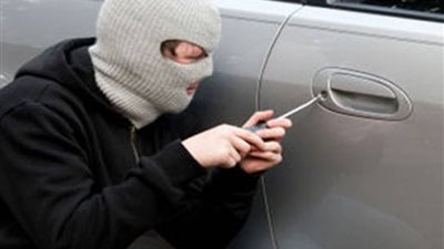 ضبط تشكيل عصابي تخصص في سرقة السيارات
