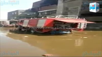 بالفيديو.. الإنتهاء من إطفاء حريق مصنعين بقليوب