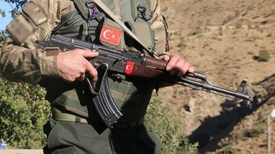 استشهاد حارس وجرح آخر في اشتباكات مع «بي كاكا»