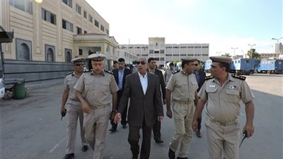 أمن البحيرة يعيد فتح الطريق الدولي الساحلي 