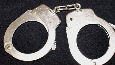حبس أمين عهدة بالشركة المصرية بـ«جرجا» لاستيلائه على 