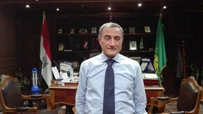 محافظ القليوبية يجتمع بأعضاء بيت العائلة المصرية