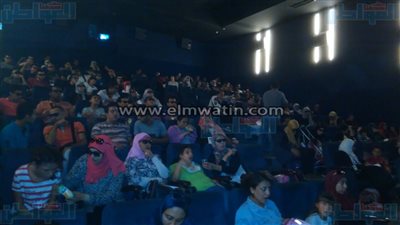 بالصور.. أول عرض سينمائي في «بيئة صديقة للتوحد»