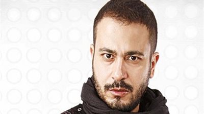 مشاهير تم القبض عليهم في المطارات.. محمد نجاتي بسبب إساءته لشعب الأردن.. غادة عبد الرزاق ومحمد الحلو عن شيكات بدون رصيد.. مدير أعمال «مروى» بتهمة حيازة الحشيش.. ووائل جسار آخر المنضمين للقائمة
