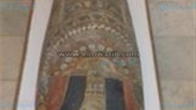 بالصور إكتشاف مقبرة بها قطع أثرية نادرة بالوادى الجديد