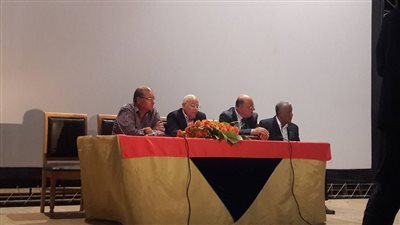 محافظ بورسعيد: أراضي المنطقة الصناعية لأبناء المحافظة فقط