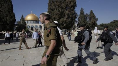 مراقبو الحركة الجوية اليونانيون يلغون إضرابات مقررة