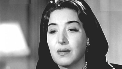 رحلة البحث عن آدم في الأربعينيات.. «نجاة علي» اختارت «حسن فايق».. «ليلي فوزي» فضلت «علي الكسار».. قوة شخصية «يوسف وهبي» تجذب «كوكا».. و«كاريوكا» لا تستلطف أحد
