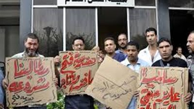 بالأسماء.. 13 فئة تطالب بالإفراج عن عمال النقل العام والترسانة