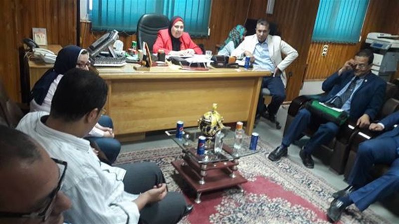 مناقشة نقص مستلزمات