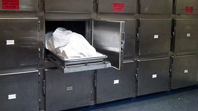 بالأسماء.. مشرحة مستشفى سوهاج تستقبل جثث حادث انقلاب أتوبيسين