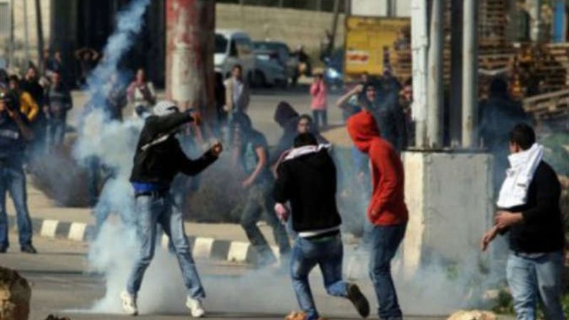 إصابة عشرات الفلسطينيين