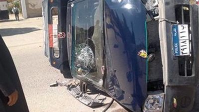 بالأسماء.. إصابة أمين شرطة ومجندين في انقلاب سيارة بأسيوط 