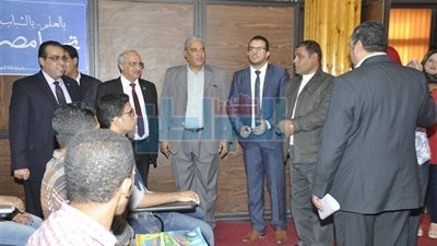 تخريج دفعة جديدة من مركز نظم المعلومات الجغرافية بجامعة القناة