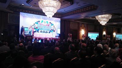 بالفيديو والصور.. بدء فاعليات مؤتمر تعزيز التنمية الصناعية والتجارة الخارجية