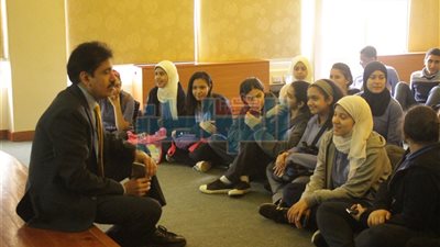 بالفيديو.. يوم هندي للطلبة بالمركز الثقافي