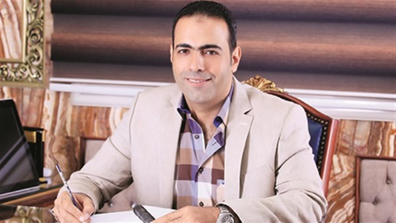 النائب الدكتور، محمود