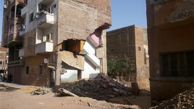 إصابة شخصين بسقوط عقار في منطقة كرموز بالإسكندرية