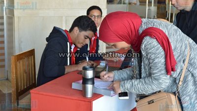بالصور.. بدء تلقي 