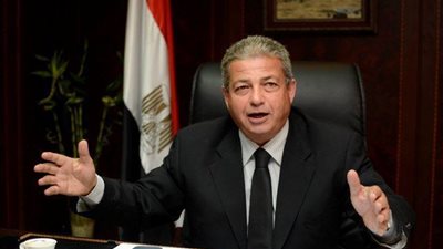 وزير الشباب يشارك في احتفالية اليوم العالمي للإعاقة بالنادي الأهلي