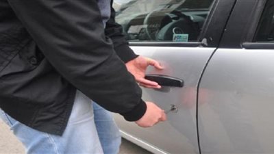 ضبط تشكيل عصابي تخصص في سرقة السيارات بالإسكندرية