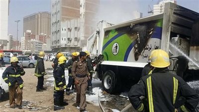 حريق يلتهم 7 سيارات بالسعودية