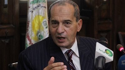 وزير الزراعة يستعرض نتائج مشاركة الوفد المصري بمنتدى البحوث الزراعية 