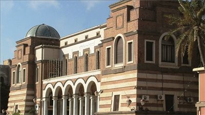 المركزي الليبي: تعاقب حكومات غير رشيدة خلق فوضى وعدم توازن في الاقتصاد 