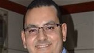استشارى نساء وتوليد يحذر من النزيف خلال الحمل 