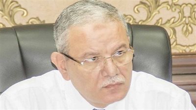 محافظة المنيا توقع اتفاقا مع الصناعة لبدء تشغيل مصنع العسل الأسود بملوي