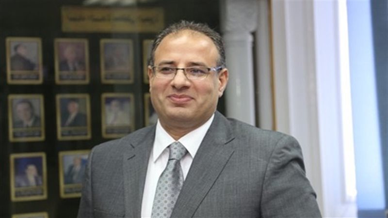 الدكتور محمد سلطان،
