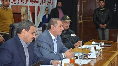 بالصور.. محافظ كفر الشيخ يخصص أراضي للنفع العام بالمجلس التنفيذي