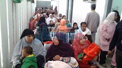 بالصور.. قافلة طبية لعلاج عيوب القلب الخلقية للأطفال بمستشفى قنا العام