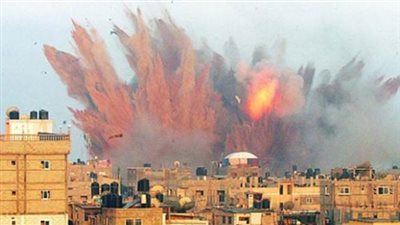 سقوط 17 شخصا وإصابة 13 آخرين في غارات التحالف العربي باليمن