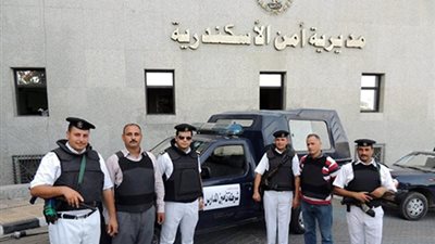 ضبط عاطل ينتحل صفة ضابط بالإسكندرية
