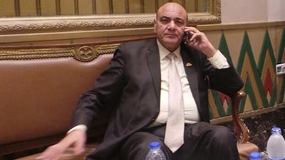 برلماني يطالب بالتأكد من الظروف المعيشية لأصحاب البطاقات التموينية قبل حذفها