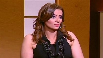 الفنانة 