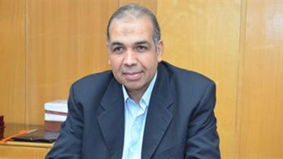 زوج مريضة يعتدي على مدير مستشفى سمسطا ببني سويف