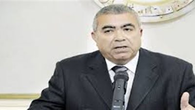 محافظ الاسكندرية السابق: القيم الأخلاقية بدأت تتفكك بعد ثورة 25 يناير