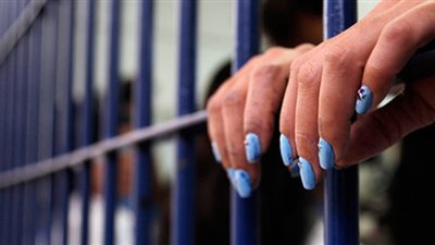 القبض على قوادة وصديقتها لممارستهما الدعارة بشارع اللبيني في الهرم