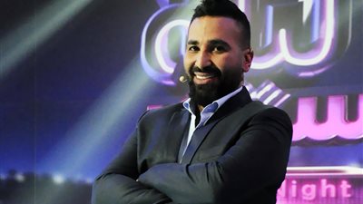 أحمد سعد يتجه إلى دبي للتعاقد على بعض الحفلات