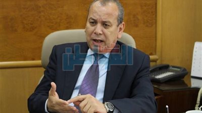 محافظ دمياط يرفع الغلق الإداري عن مركز للعلاج الطبيعي بميت الخولي 