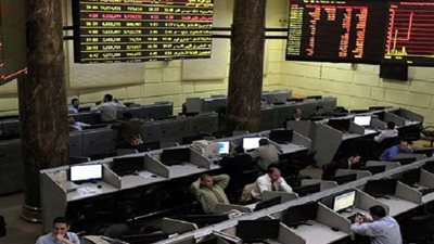البورصة المصرية تشهد خسائر فادحة في ختام تعاملات الإثنين