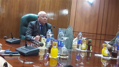محافظ بورسعيد: السيسي تدخل شخصيًا لحل أزمة الإسكان الاجتماعي