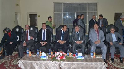 بالصور.. محافظ الغربية يفتتح بطولة كرة القدم الخماسية النسائية