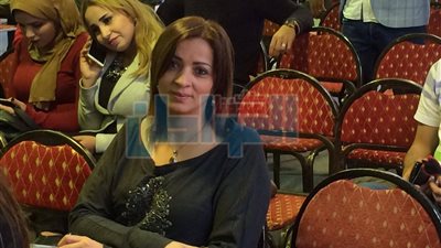 بالصور.. وصول الفنانة 