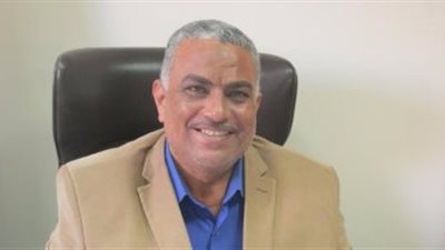 حي الضواحي ببورسعيد يبدأ إعادة تشغيل الورش المغلقة