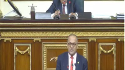 برلماني يُطالب بإزالة العراقيل التي تواجه الفلاح وتشجيعه على الزراعة