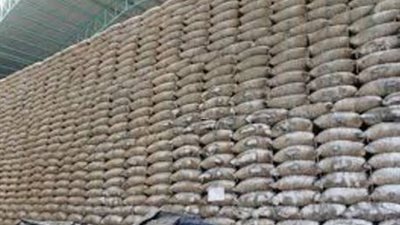 مصادرة 20 طن أرز محجوبة عن التداول بالمحلة